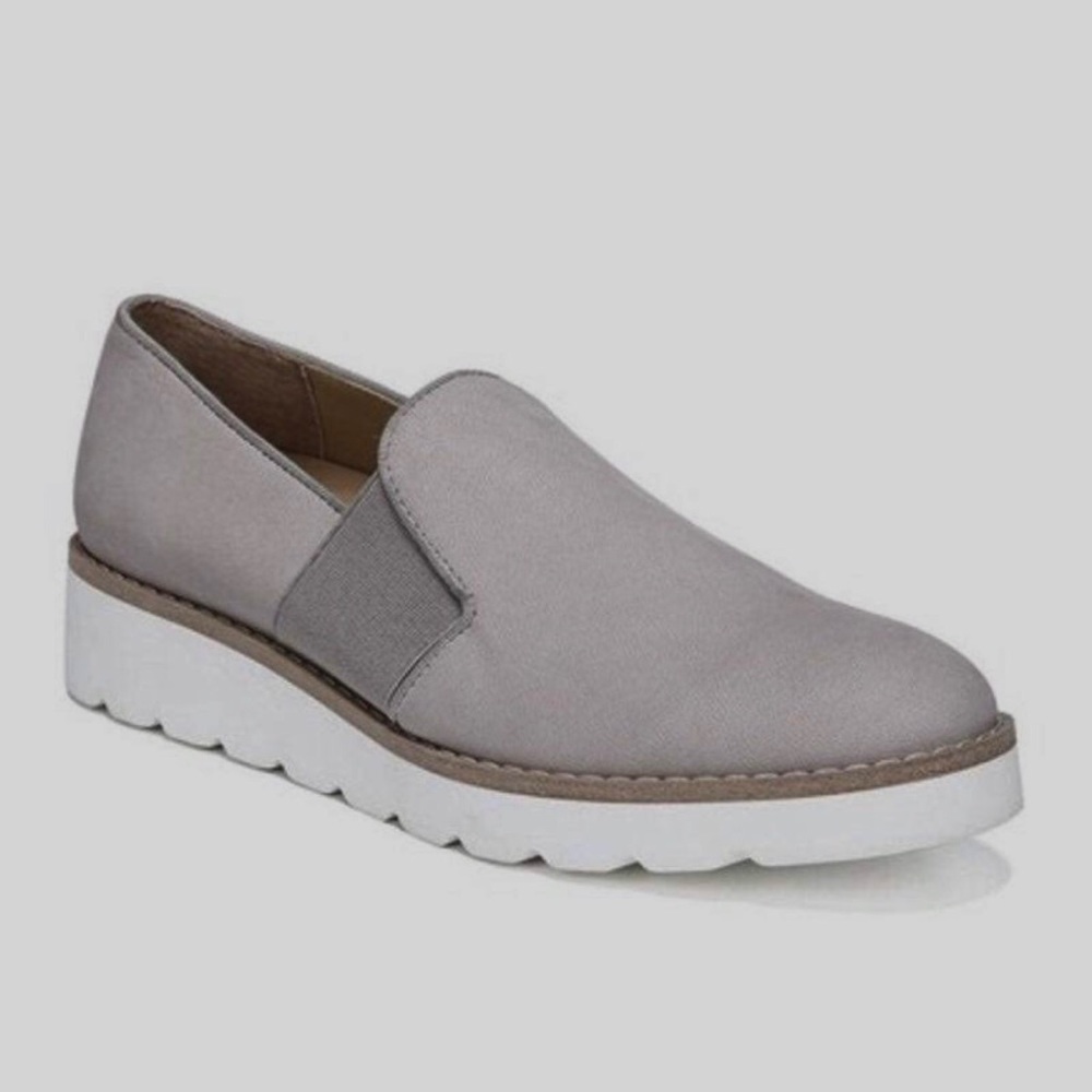 Franco Sarto Hailie 2 Dove Suede Platform Loafers